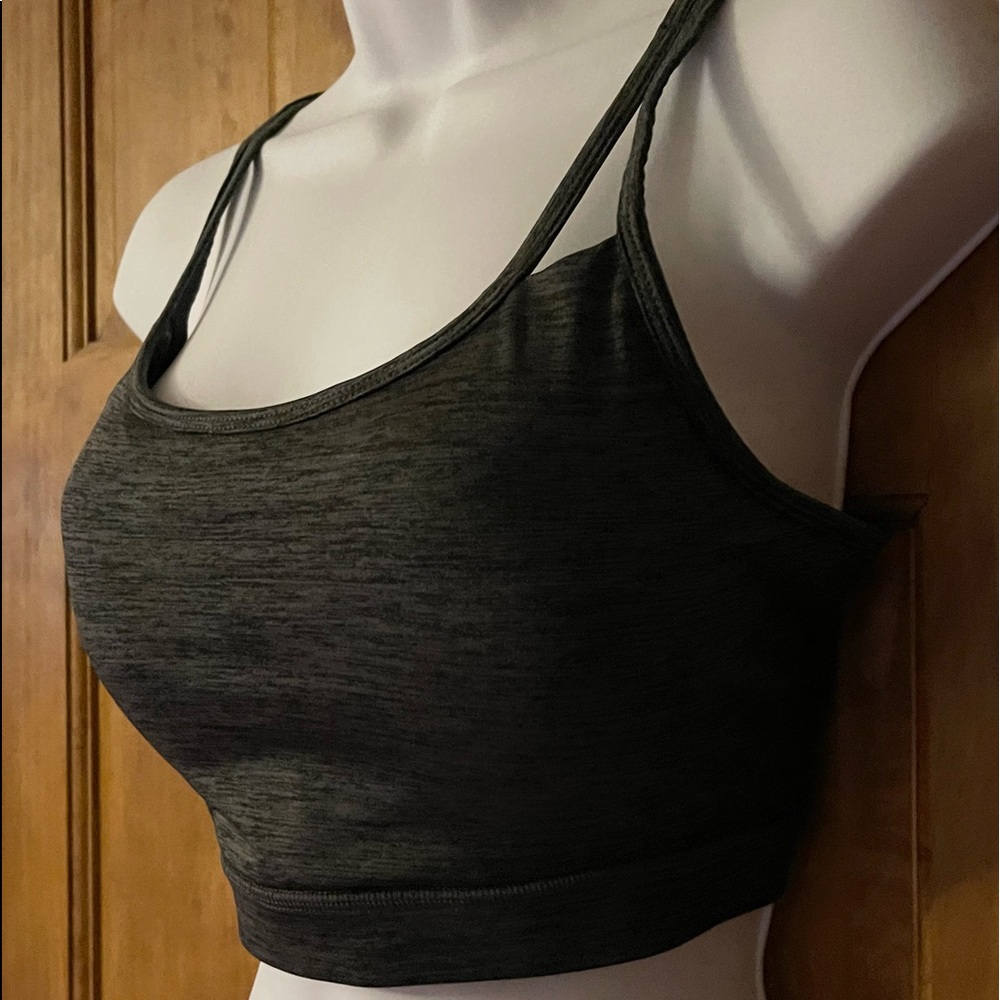 GAIAM strappy back sports bra XL